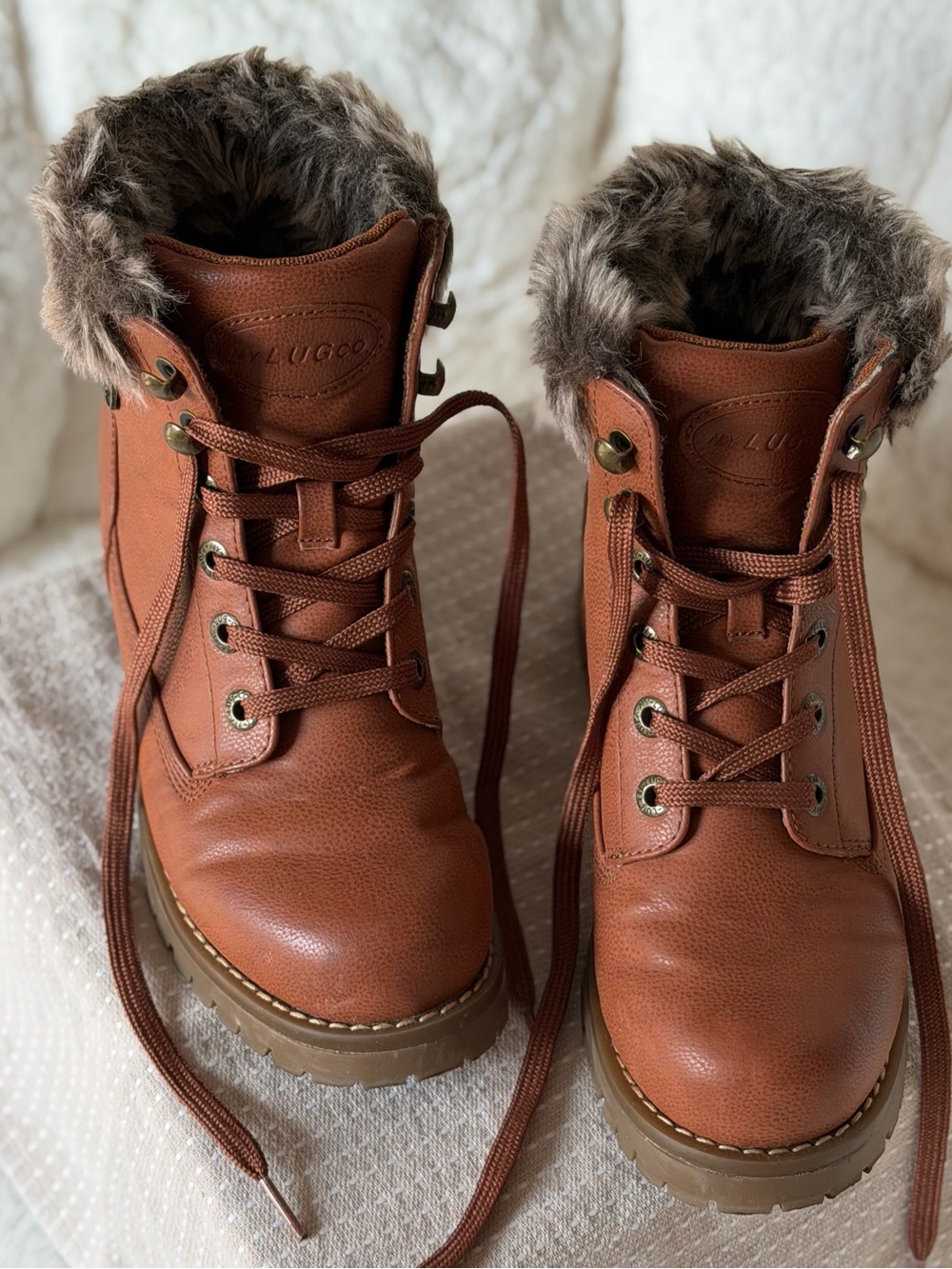 Lugz Women's Tan/Brown Faux-Fur Lined Lace-Up Winter Boots
